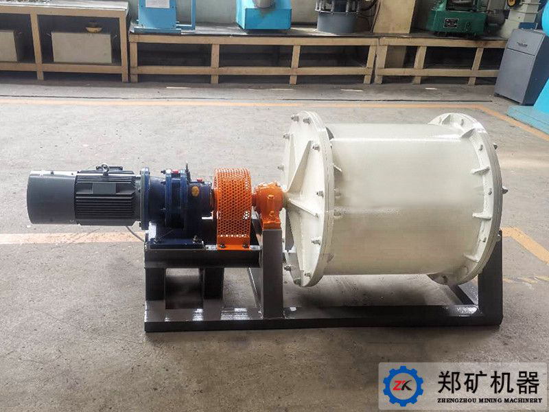 江蘇某光學(xué)材料有限公司實驗陶瓷球磨機(jī)項目